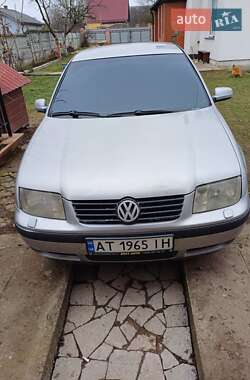 Volkswagen Bora  2003