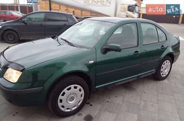 Volkswagen Bora  2000