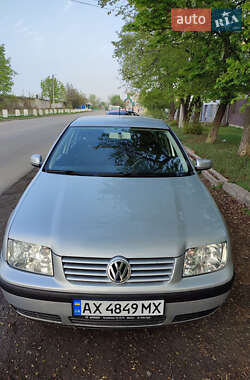 Volkswagen Bora 2001