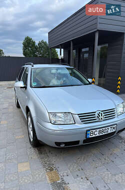 Volkswagen Bora  2003