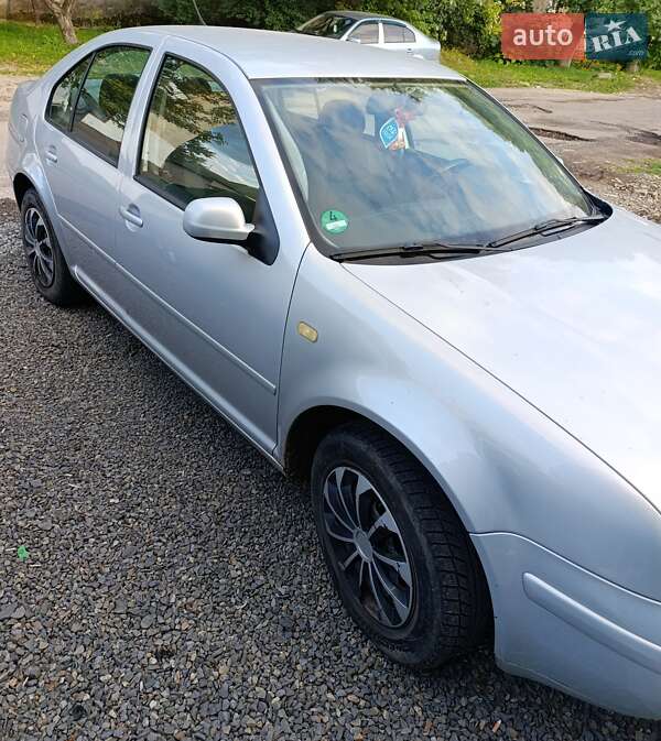 Седан Volkswagen Bora