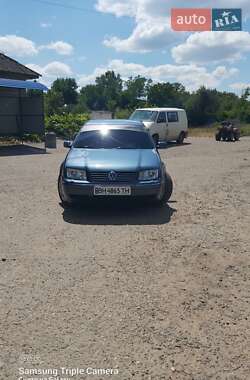 Volkswagen Bora  2003