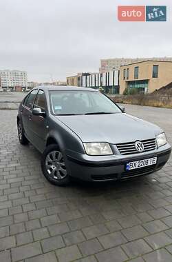 Volkswagen Bora  2003