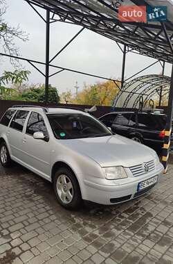 Volkswagen Bora  2000