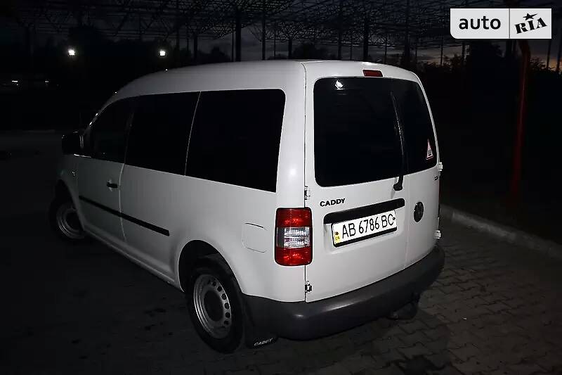 Volkswagen Caddy 2005 года