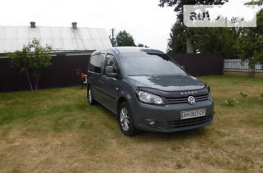 Volkswagen Caddy  2012