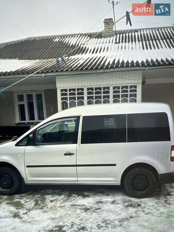 Минивэн Volkswagen Caddy