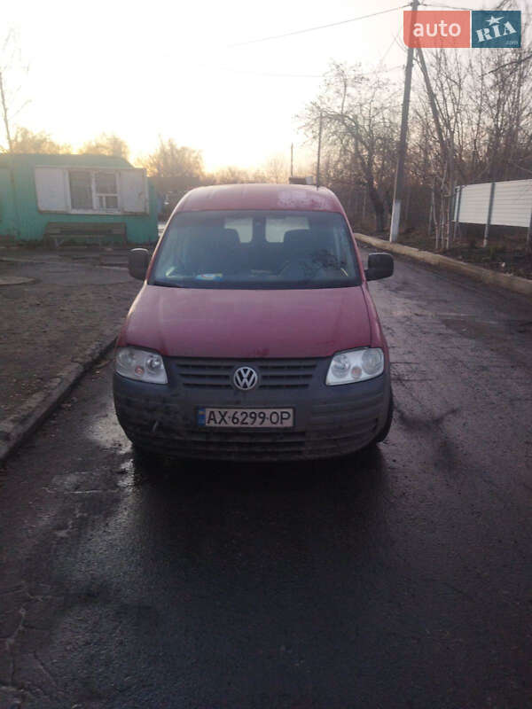 Вантажівки Volkswagen Caddy