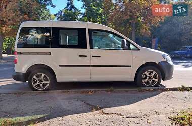 Volkswagen Caddy  2011