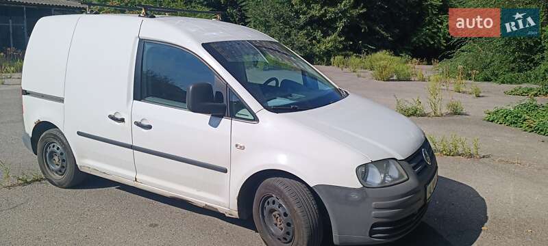 Грузовой фургон Volkswagen Caddy