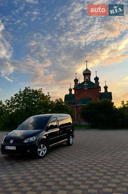 Volkswagen Caddy  2010