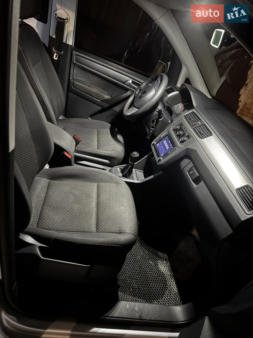 2017 Volkswagen Caddy - мініатюра 3