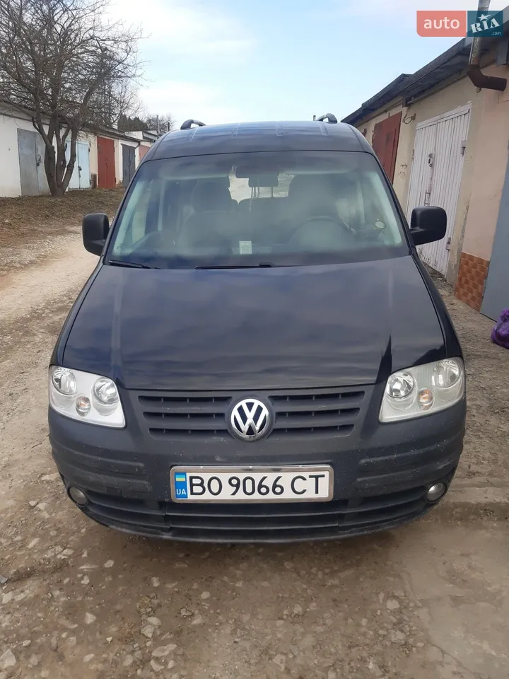 2010 Volkswagen Caddy - фото 1