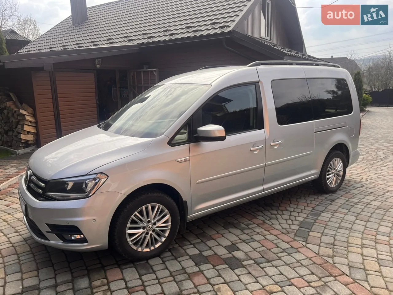 2017 Volkswagen Caddy - фото 1