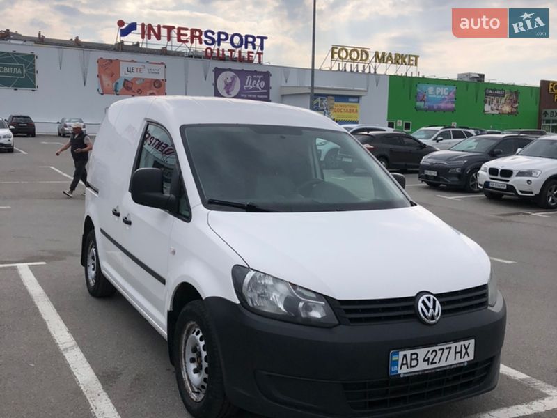 Вантажопасажирський фургон Volkswagen Caddy