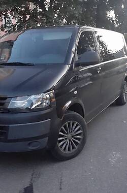 Volkswagen Caravelle  2010