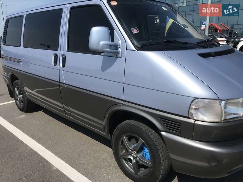 Volkswagen Caravelle