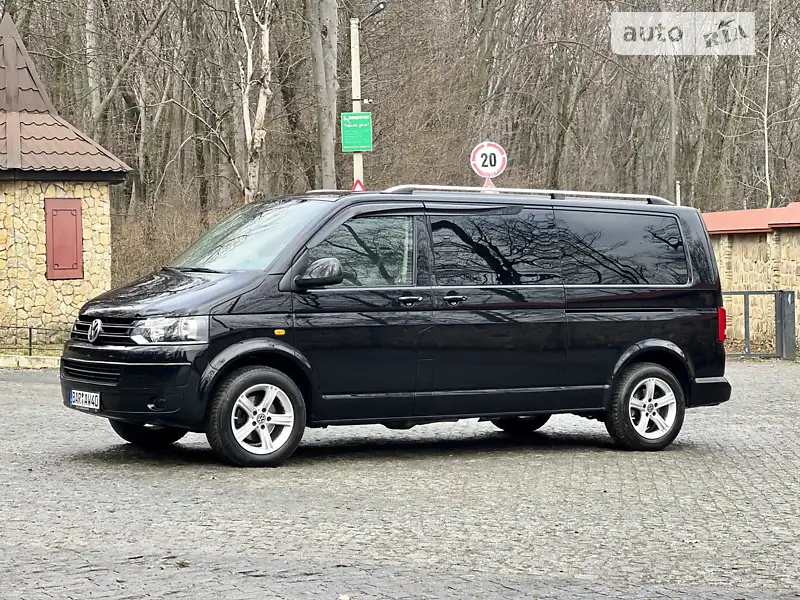 Volkswagen Caravelle 2014
