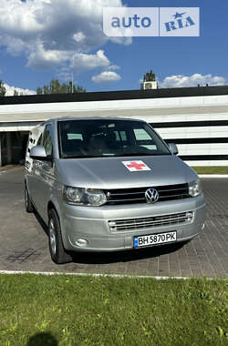 Volkswagen Caravelle 2010
