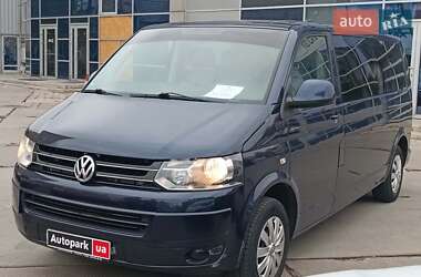 Volkswagen Caravelle  2013