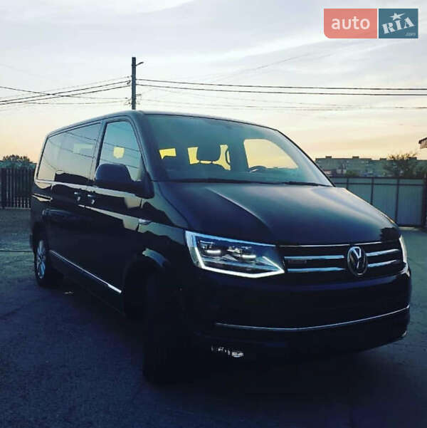 Volkswagen Caravelle