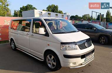 Volkswagen Caravelle  2006