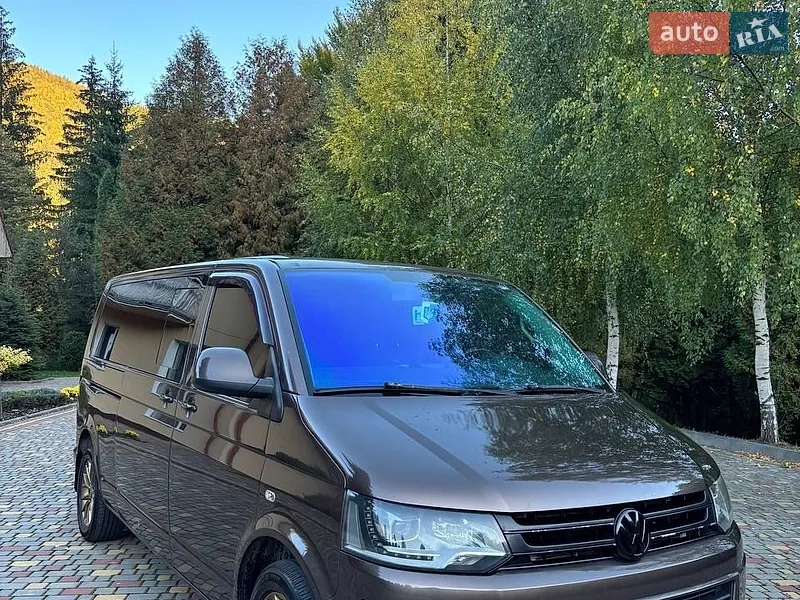 Volkswagen Caravelle
