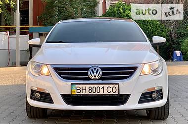 Volkswagen CC / Passat CC OFFICIAL 2011