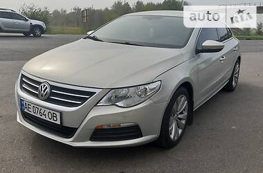 Volkswagen CC / Passat CC Turbo 2011