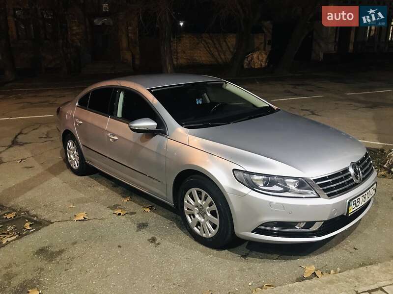 Седан Volkswagen CC / Passat CC