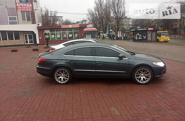 Volkswagen CC / Passat CC  2010