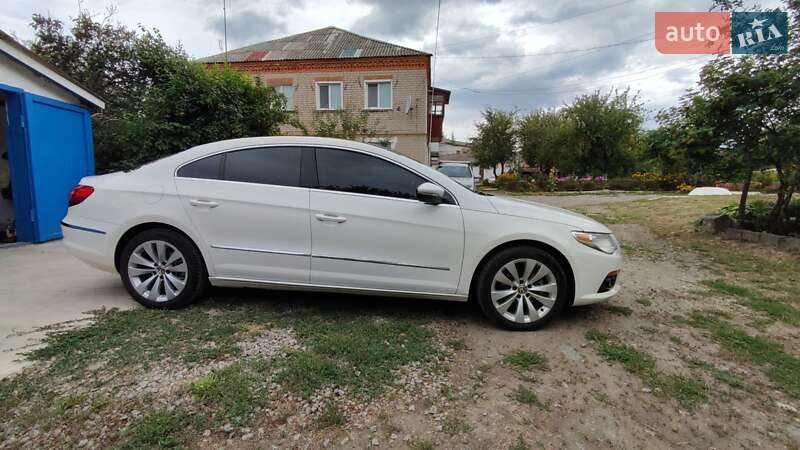 Легкові Volkswagen CC / Passat CC