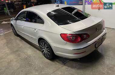 Volkswagen CC / Passat CC  2010