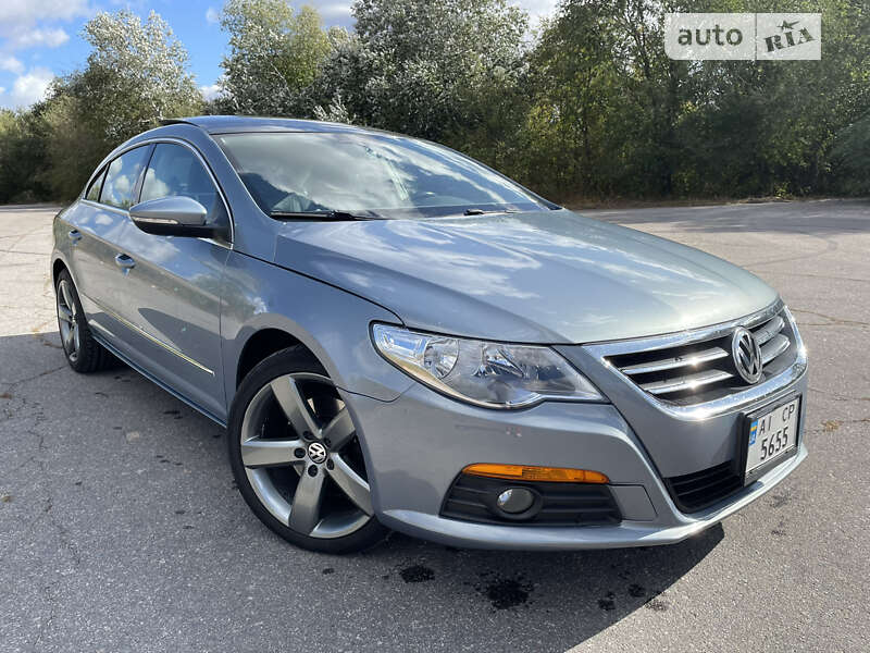 Седан Volkswagen CC / Passat CC