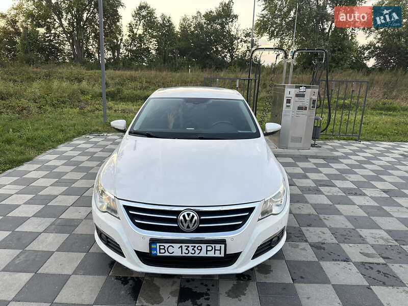Купе Volkswagen CC / Passat CC