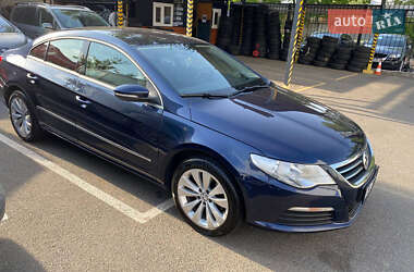 Volkswagen CC / Passat CC  2011