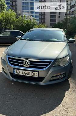 Volkswagen CC / Passat CC  2010