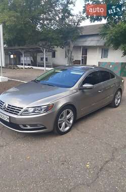 Volkswagen CC / Passat CC  2012