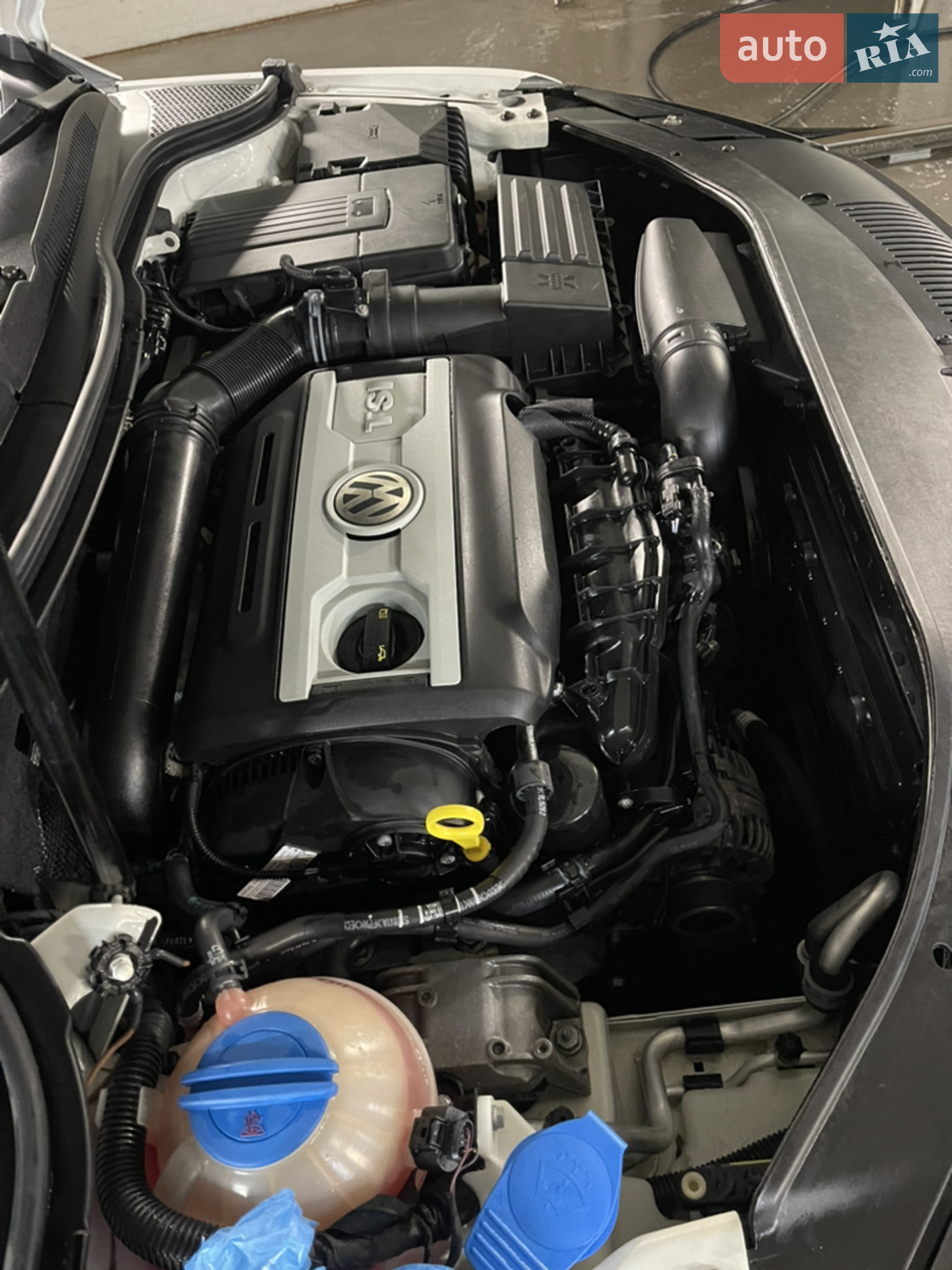 Volkswagen CC / Passat CC 2015 VIN WVWBN7AN7GE500618 фото оголошення 26 з 49