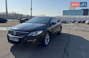 Volkswagen CC / Passat CC  2010