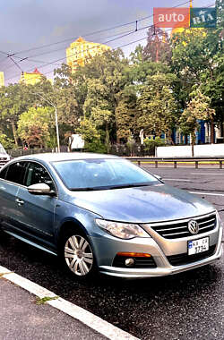 Volkswagen CC / Passat CC  2010