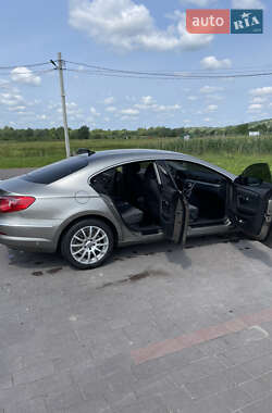 Volkswagen CC / Passat CC  2011