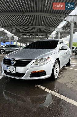 Volkswagen CC / Passat CC  2011