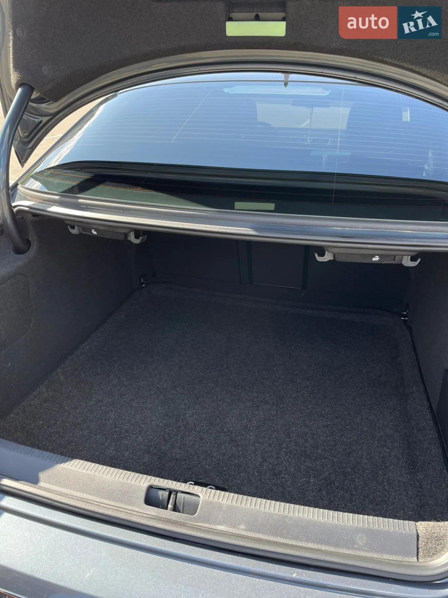 Volkswagen CC / Passat CC 2012 VIN WVWBP7AN4DE502266 фото оголошення 32 з 33