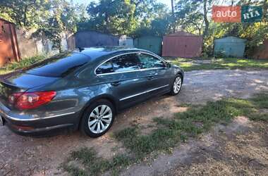 Volkswagen CC / Passat CC  2010