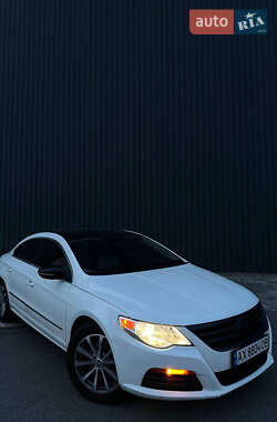 Volkswagen CC / Passat CC  2010
