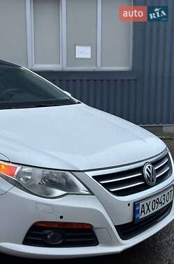 Volkswagen CC / Passat CC  2011