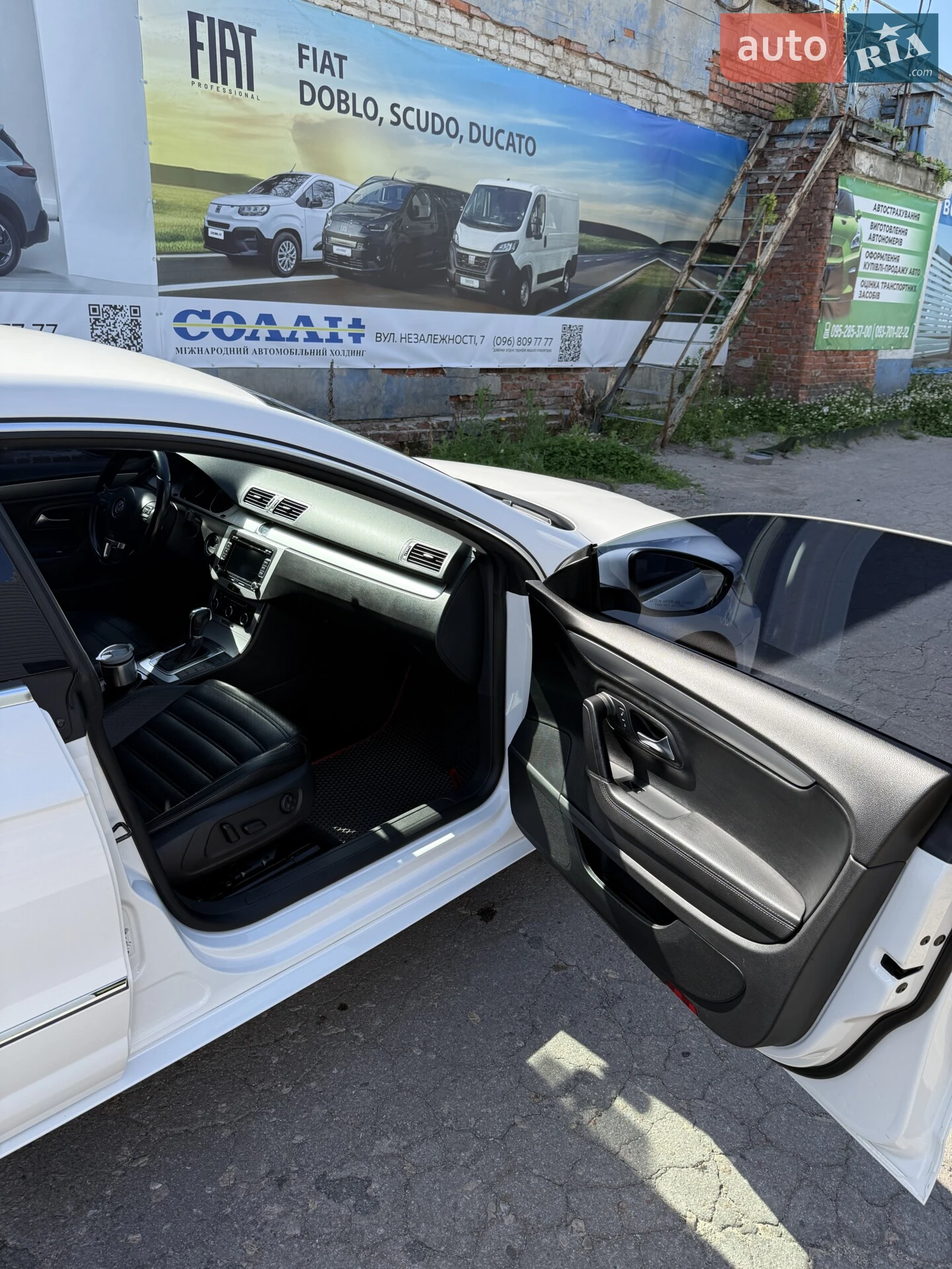 Volkswagen CC / Passat CC 2011 VIN WVWMN7AN2CE516096 фото оголошення 48 з 59