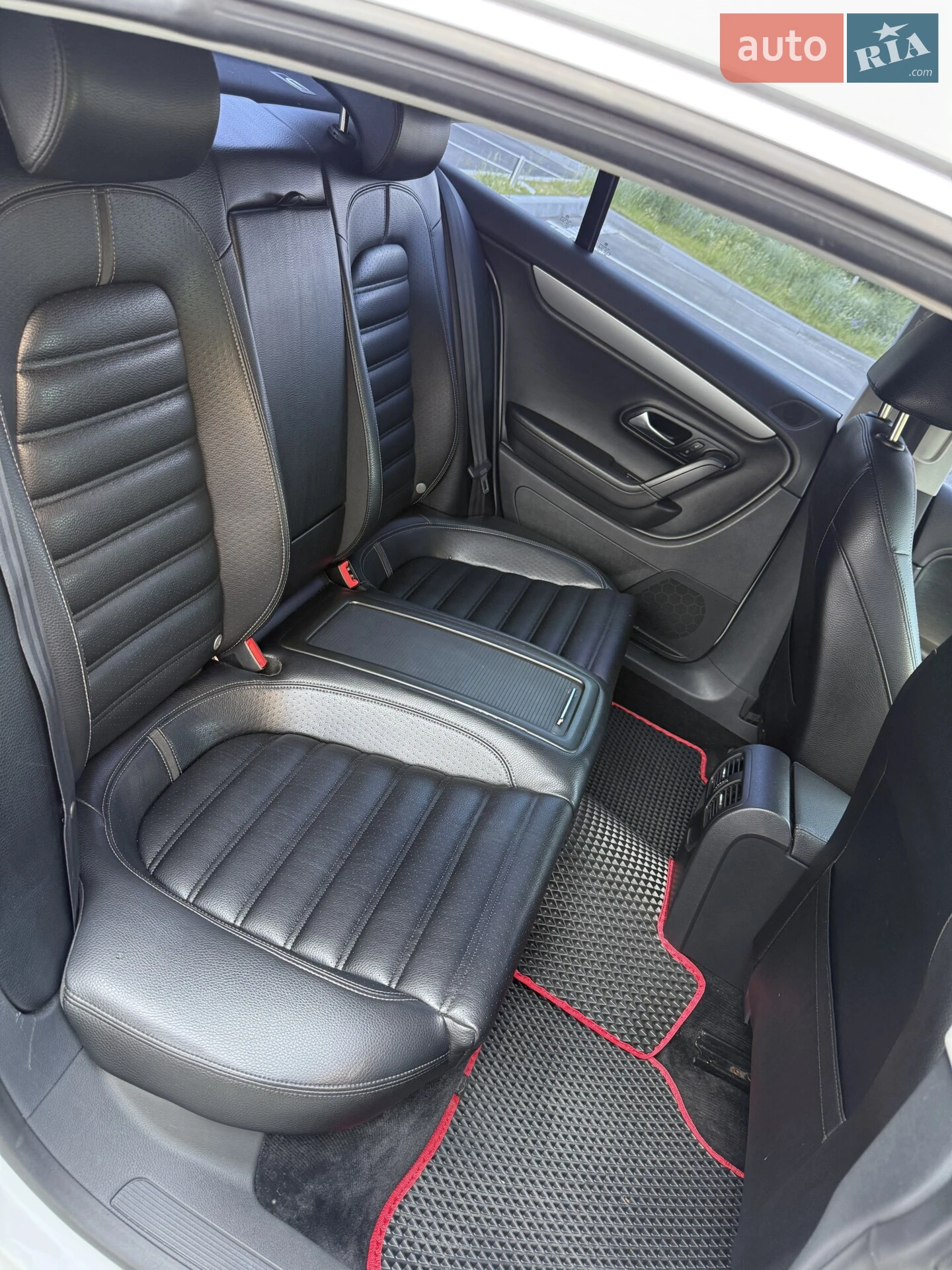 Volkswagen CC / Passat CC 2011 VIN WVWMN7AN2CE516096 фото оголошення 51 з 59