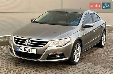 Volkswagen CC / Passat CC  2011